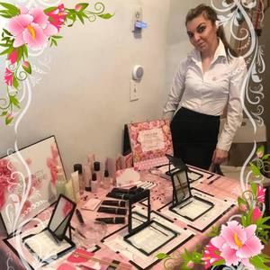 Meet your Posher, Renata